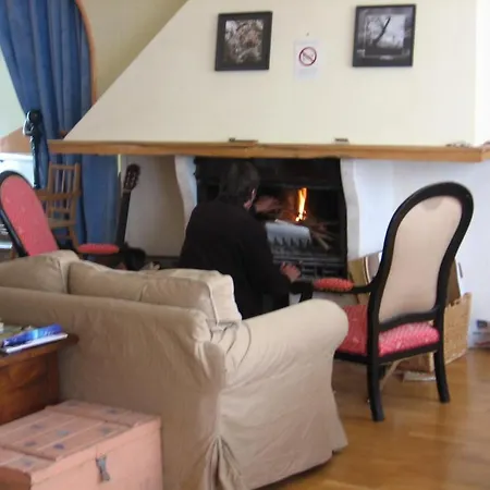 Chambres Et Table D'hotes Ancien Du Larzac Bed & Breakfast 2*
