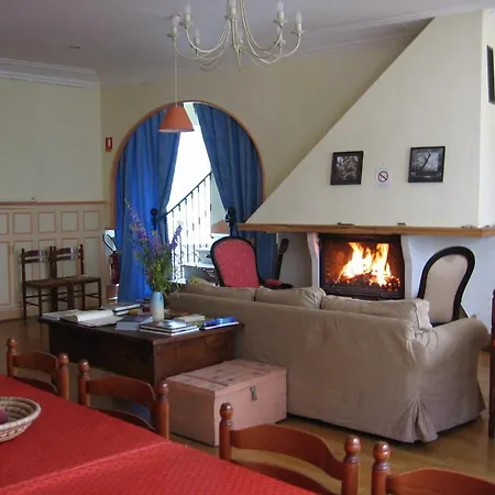 Chambres Et Table D'hotes Ancien Du Larzac 2*