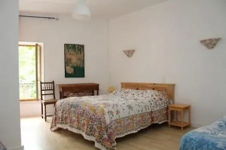 Chambres Et Table D'hotes Ancien Du Larzac 2*